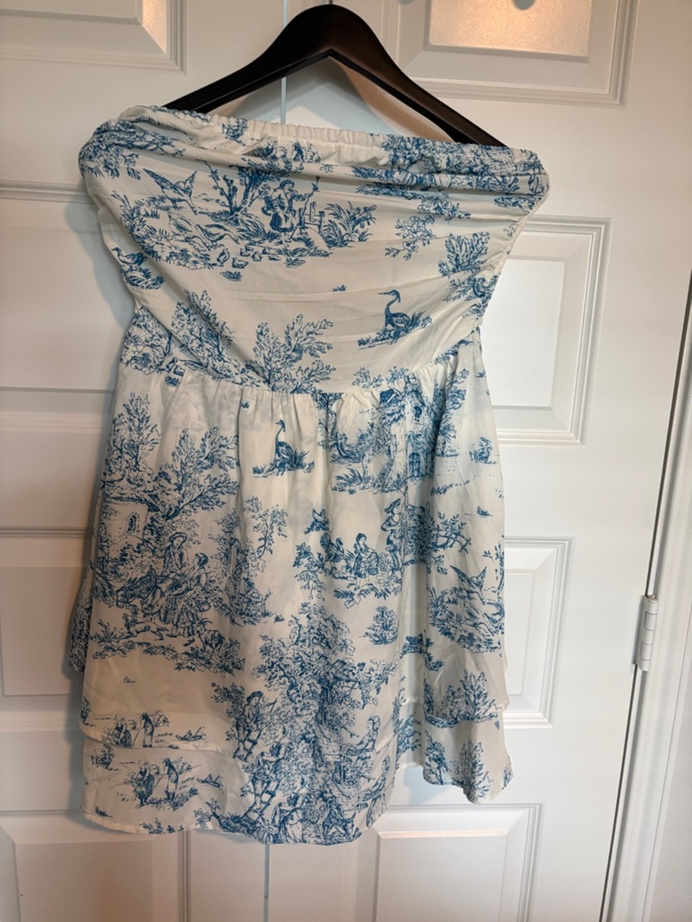 SHEIN Strapless Toile Print Mini Dress in White and Blue
